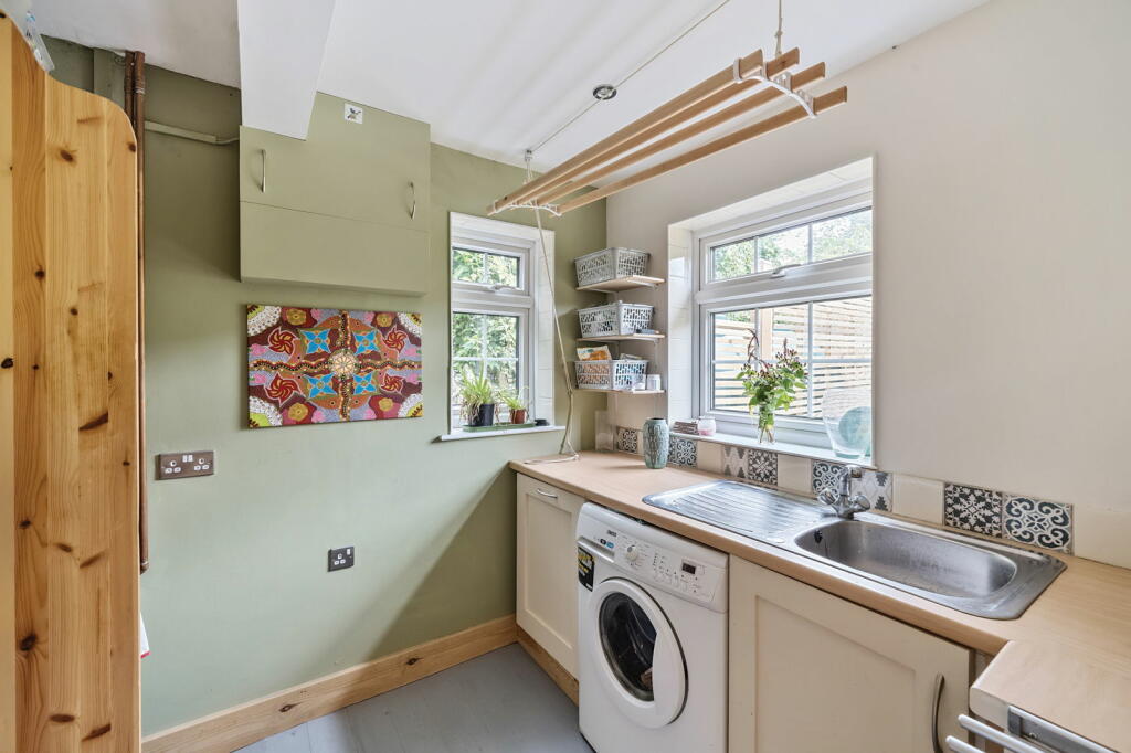 Additional image 9 of Eden House, Chantry BA11 3LJ