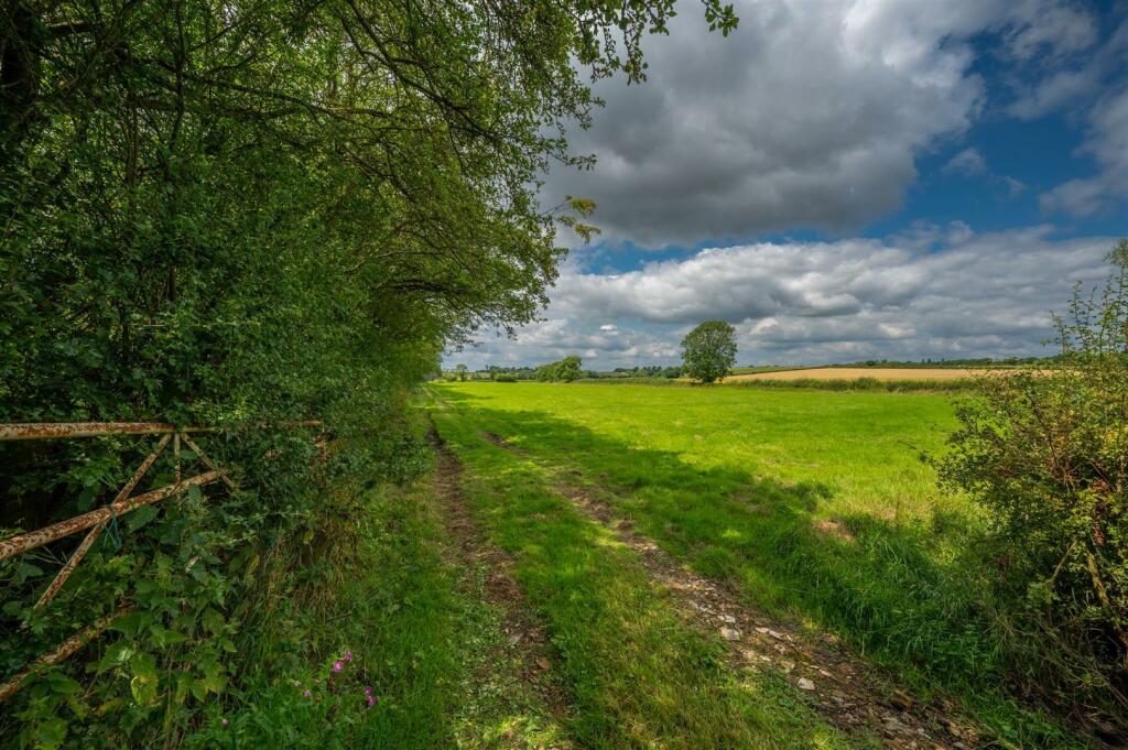 Additional image 56 of Stratford Road, Cranhill