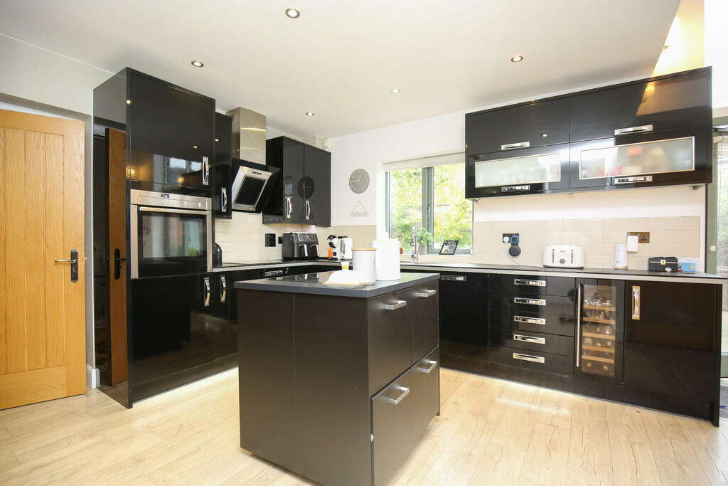 Additional image 8 of The Edge, Dunns Lane, Dordon