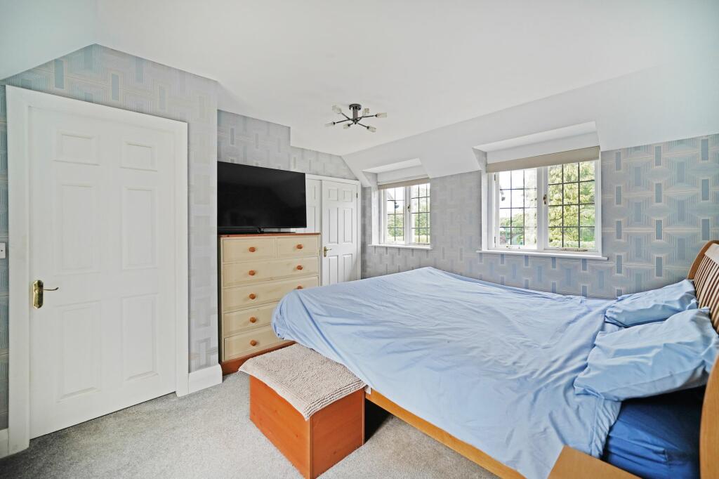 Additional image 15 of Warwick Road, Knowle, B93