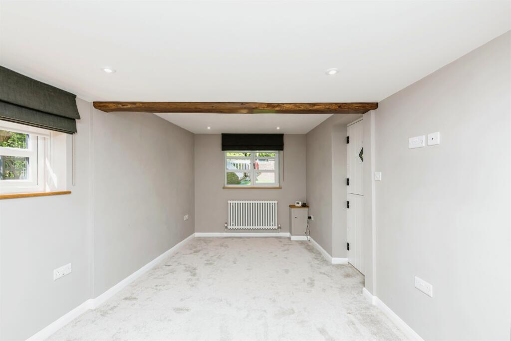 Additional image 7 of St. Pauls Court, Dosthill, Tamworth