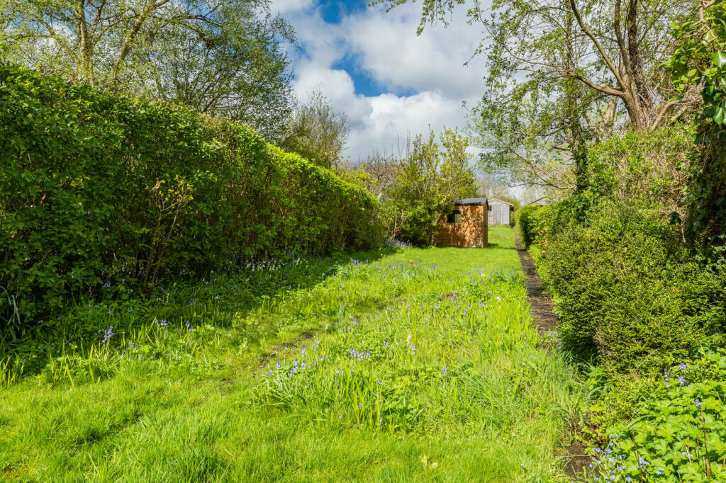 Additional image 23 of Chestnut Walk, Henley in Arden, Warwickshire, B95