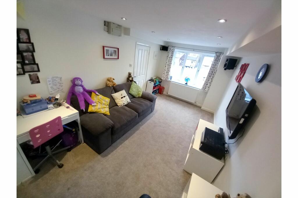 Additional image 13 of Field Close, Bromsgrove, B60