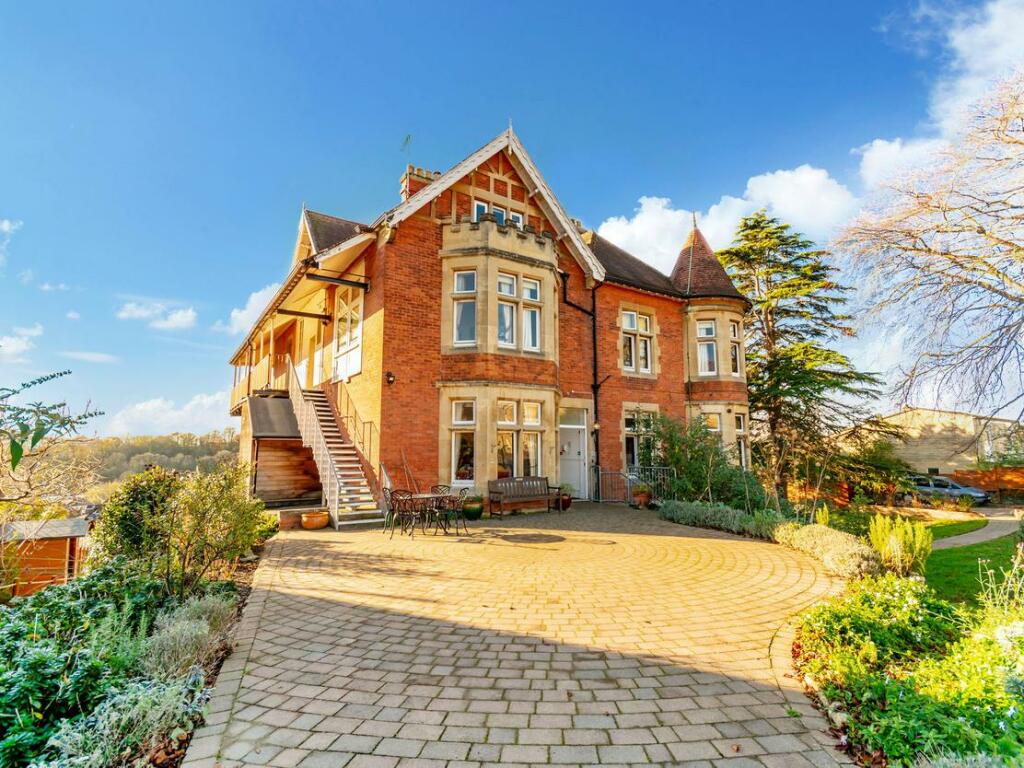 Newbridge House, 169 Newbridge Hill, Bath, BA1 3PX