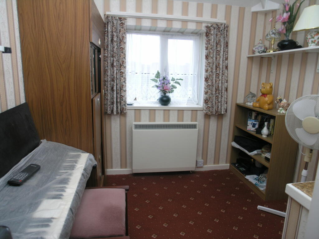 Additional image 8 of CRADLEY HEATH, Briery Close