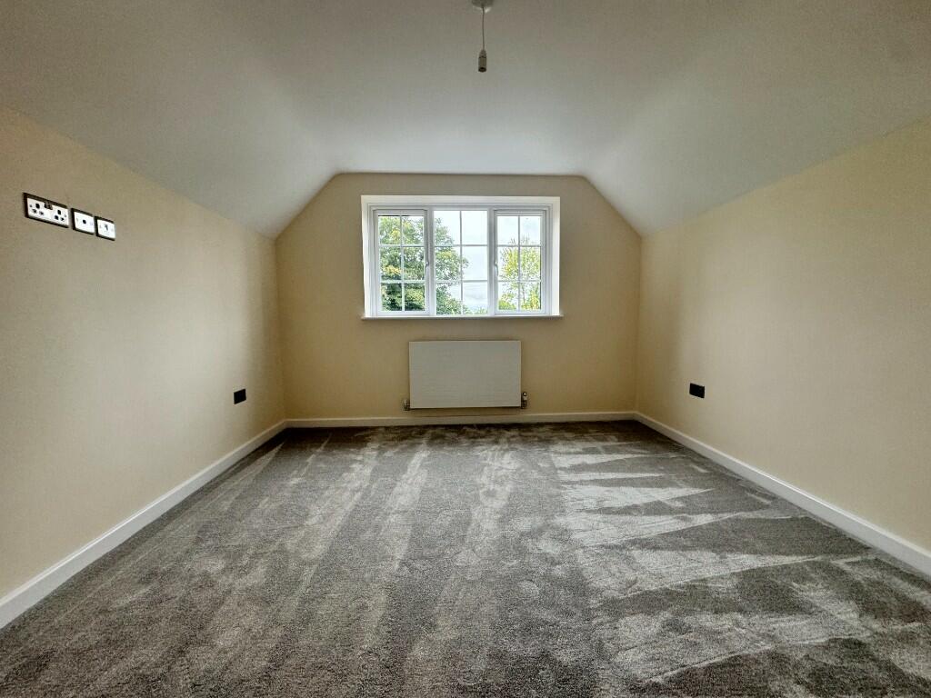 Additional image 41 of Vine Cottage, Dunnington, B49