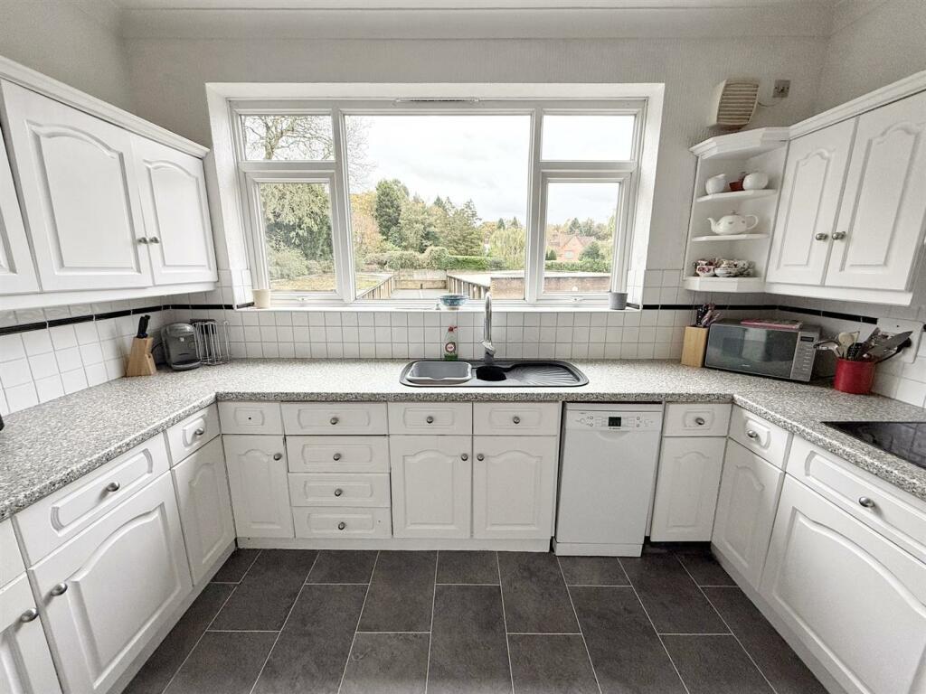 Additional image 8 of Seymour Gardens, Four Oaks