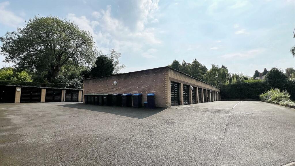 Additional image 19 of Seymour Gardens, Four Oaks