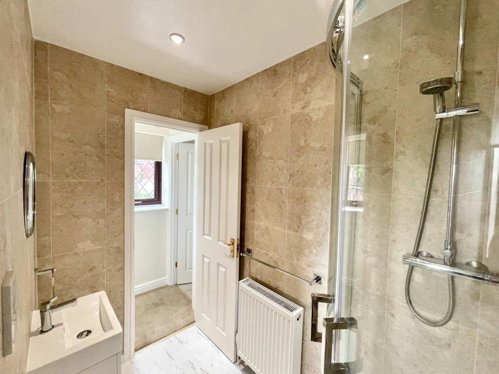 Additional image 10 of Kinsham Drive, Hillfield