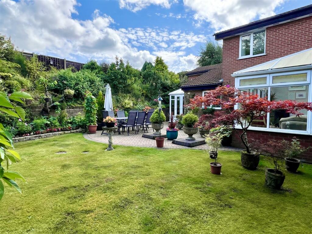 Additional image 40 of Cloister Drive, Halesowen