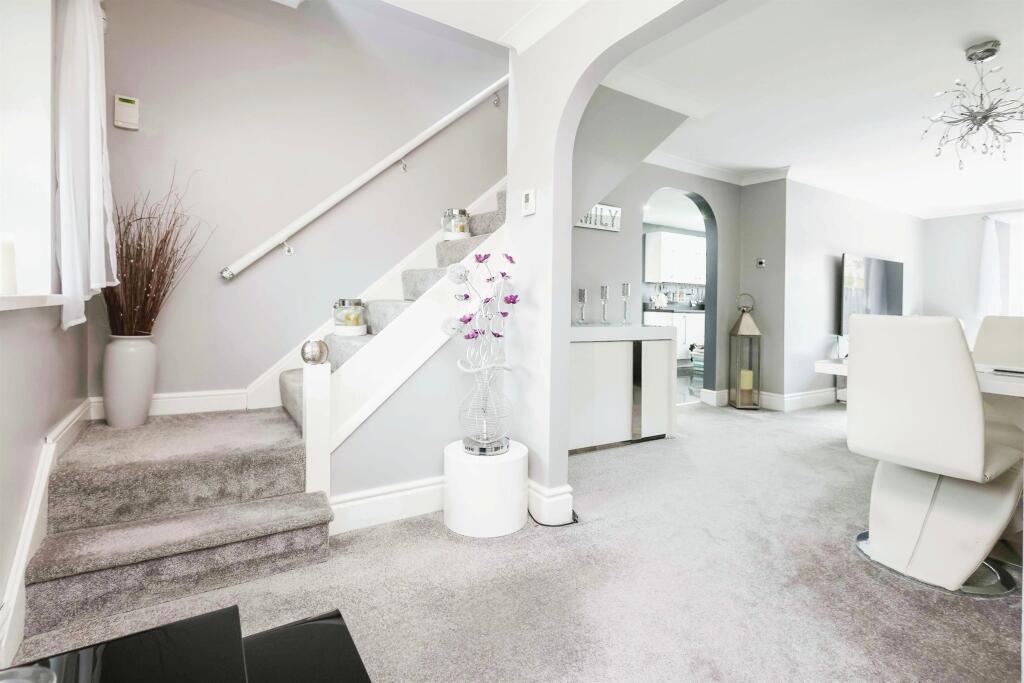 Additional image 7 of Park Hall Crescent, Birmingham