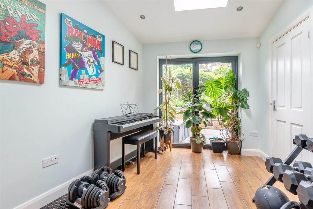 Additional image 4 of Kempson Avenue, Sutton Coldfield