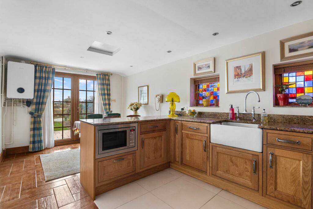 Additional image 5 of High Street, Bidford-upon-Avon, Alcester, B50