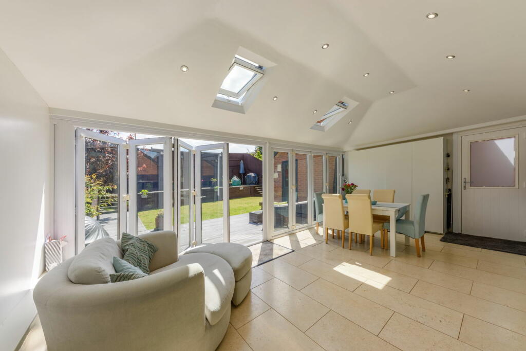 Additional image 7 of Parkland Close, Brockhill, Redditch, B97 6PZ