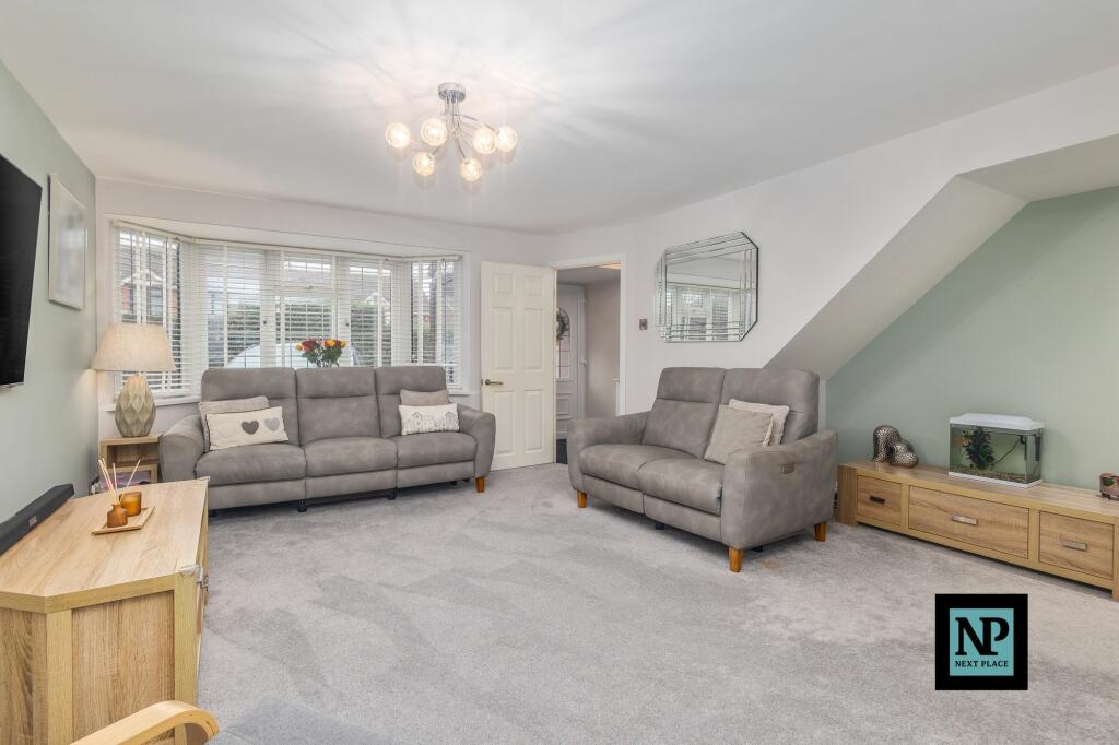 Additional image 3 of Lindisfarne, Glascote, B77