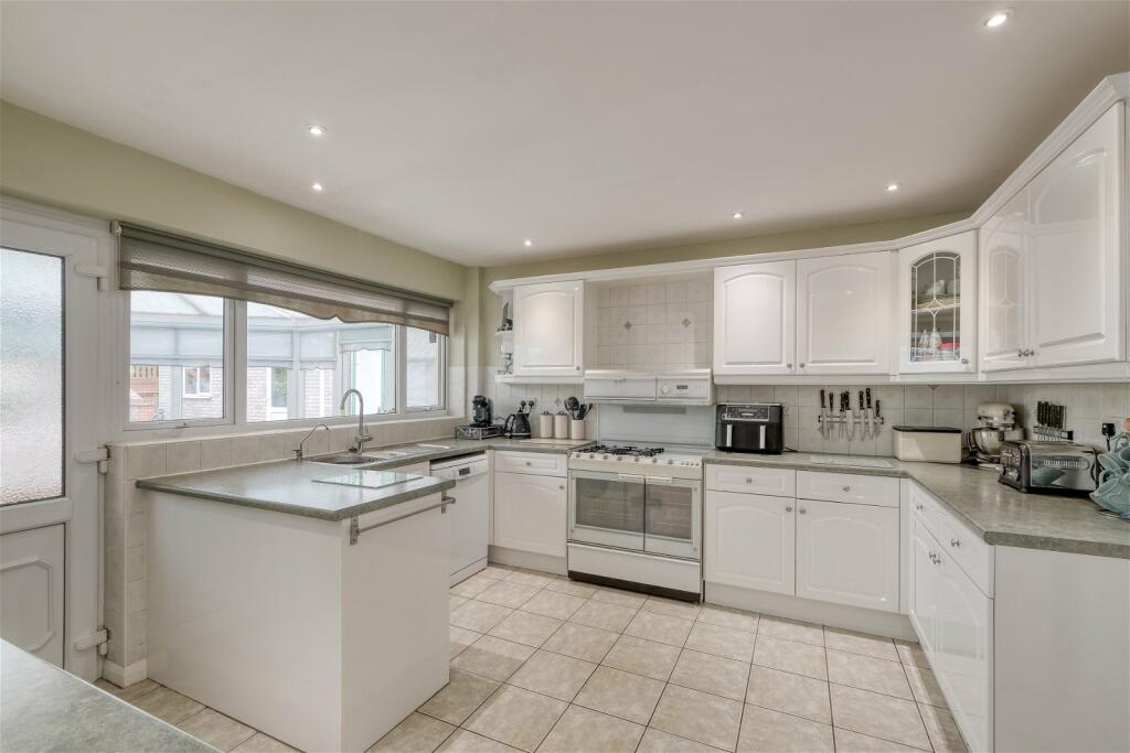 Additional image 32 of Bromsgrove Road, Redditch B97 4NH