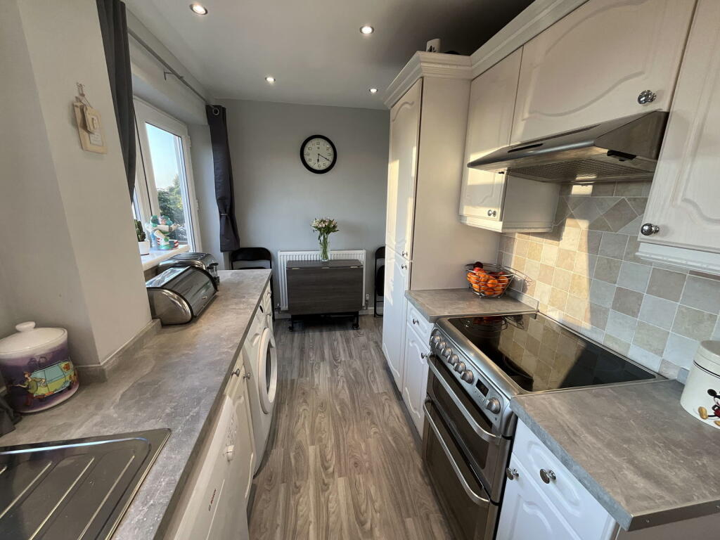 Additional image 5 of ROWLEY REGIS, Hillside Avenue