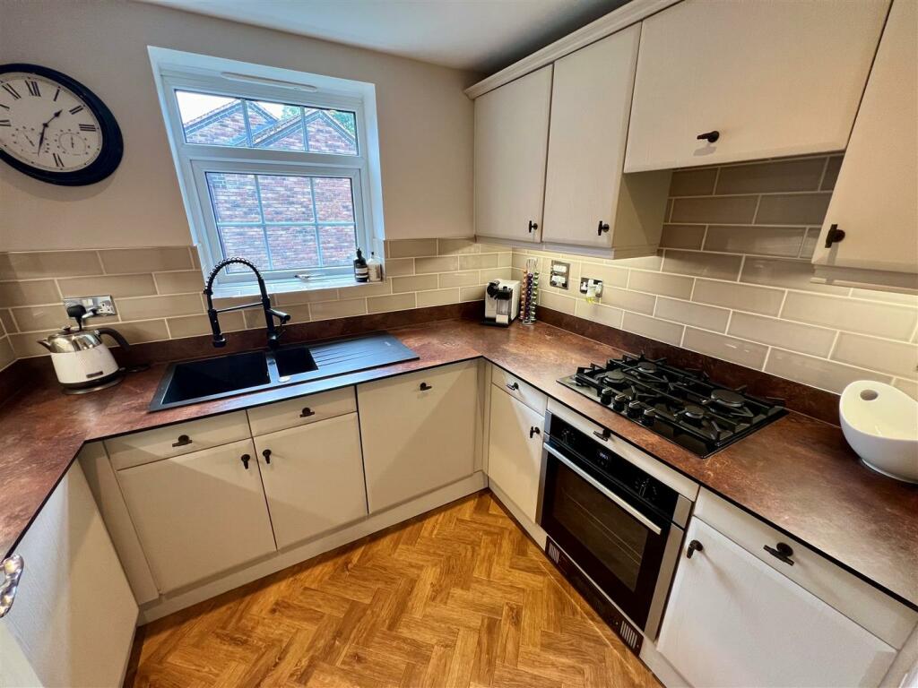 Additional image 8 of Tythe Barn Lane, Dicken Heath, Solihull