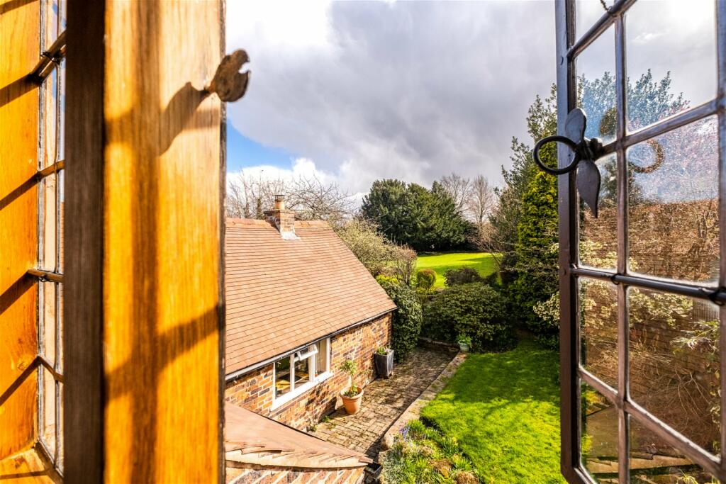 Additional image 15 of Yew Tree House, The Green, Amington, Tamworth, B77 4AD