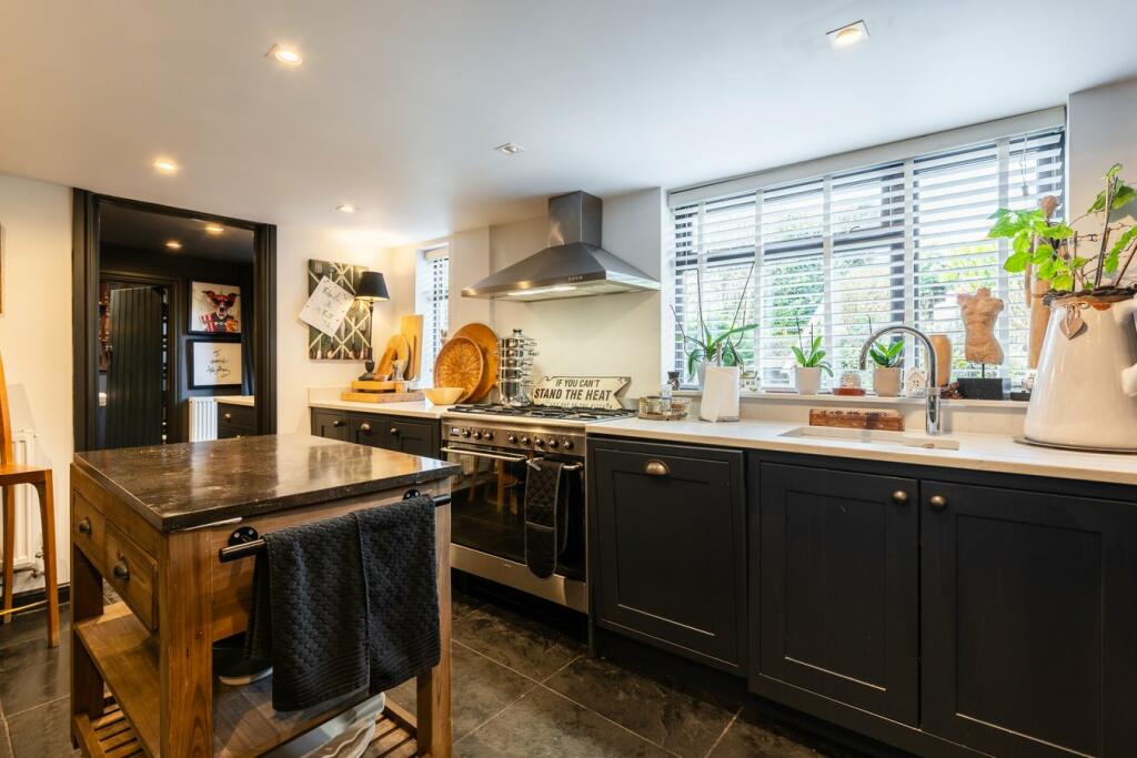 Additional image 8 of High Street, Henley-in-Arden, Warwickshire, B95