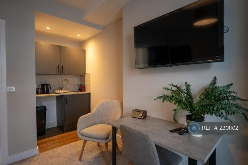 Additional image 9 of Albert Road, Tamworth, B79