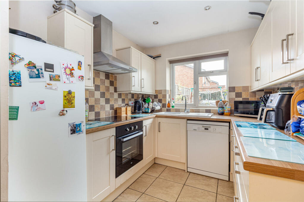 Additional image 6 of Fulton Close, Bromsgrove. B60