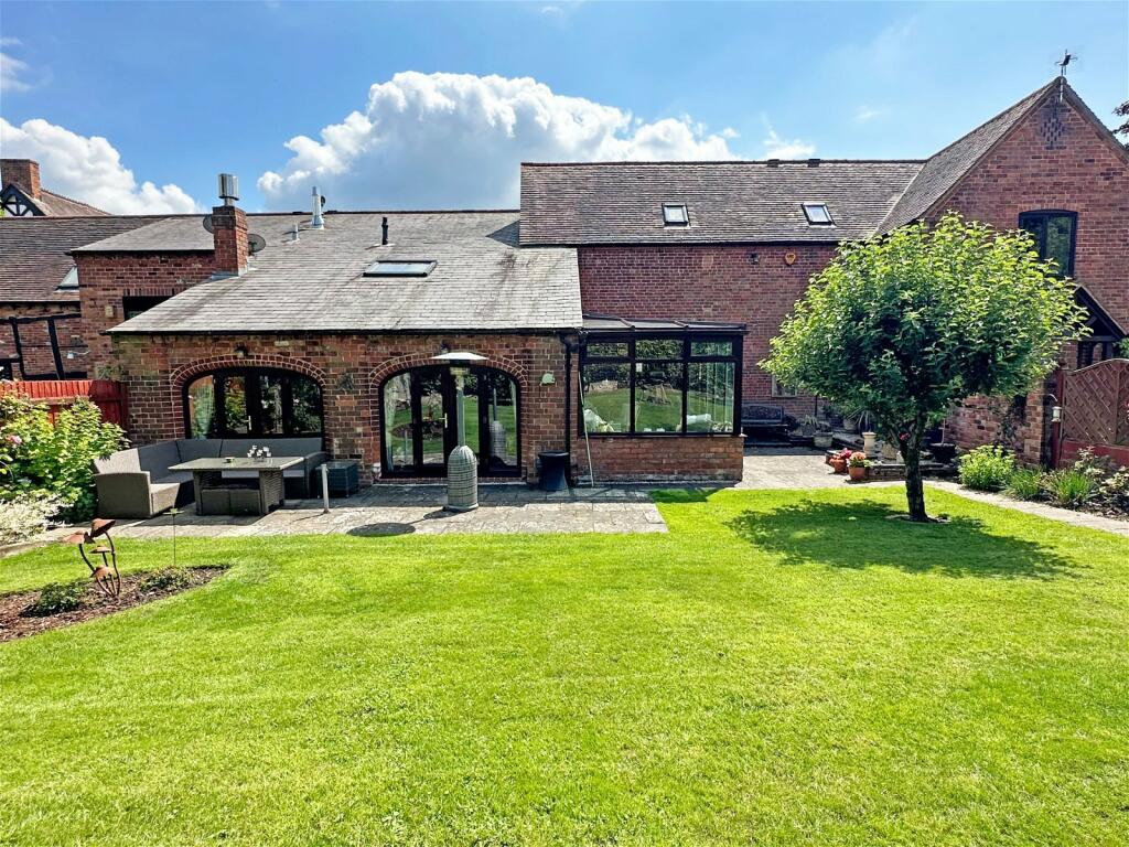 Additional image 43 of Houndsfield Court, Houndsfield Lane, Wythall, B47 6LX