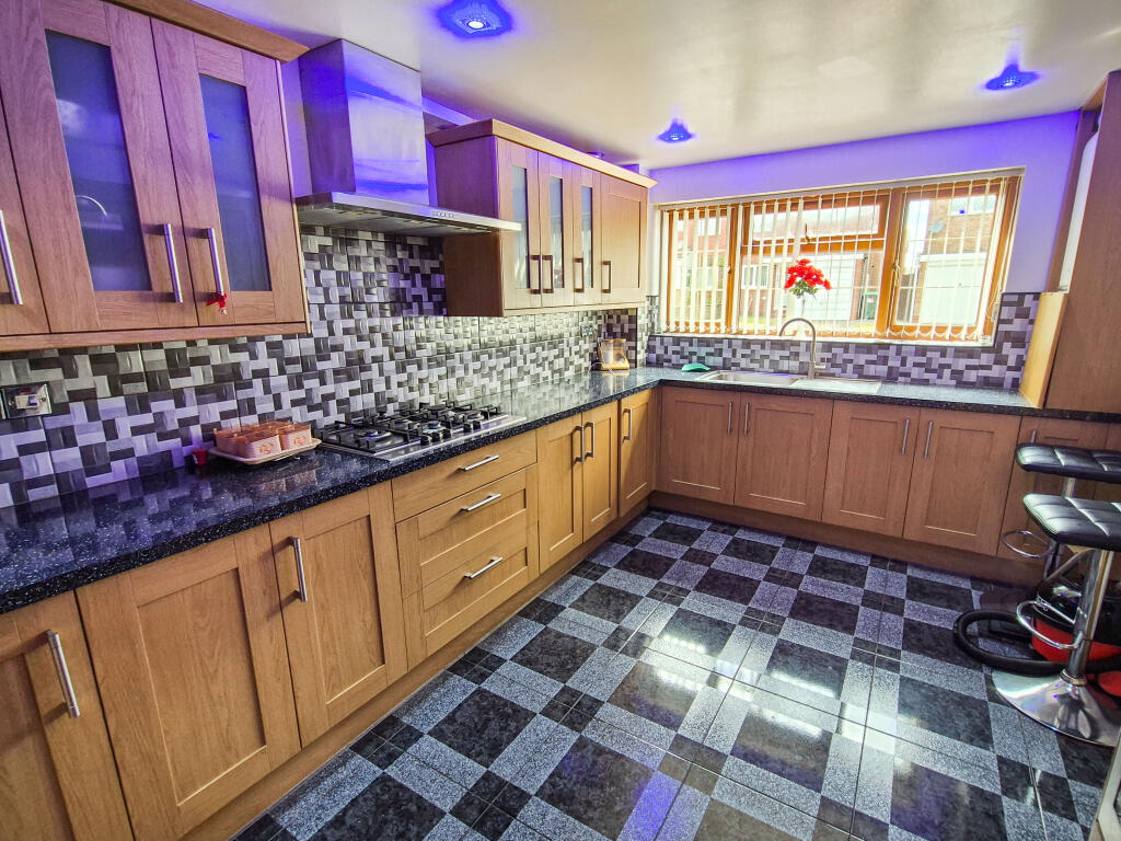 Additional image 17 of Attlee Close, Oldbury, B69