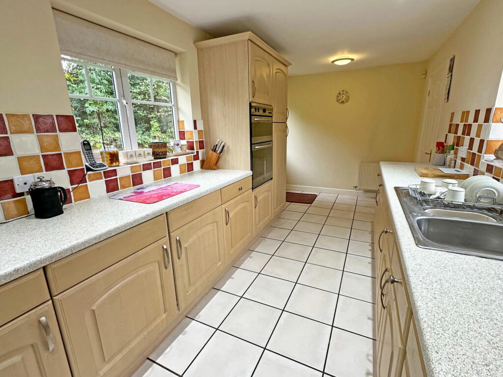 Additional image 9 of Rowbrook Close, Majors Green, Shirley, Solihull, B90 1EJ