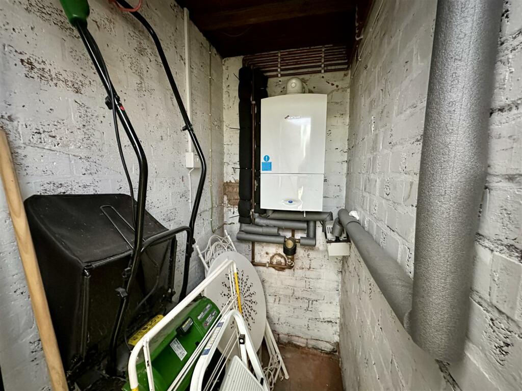 Additional image 29 of Moorfield Road, Alcester