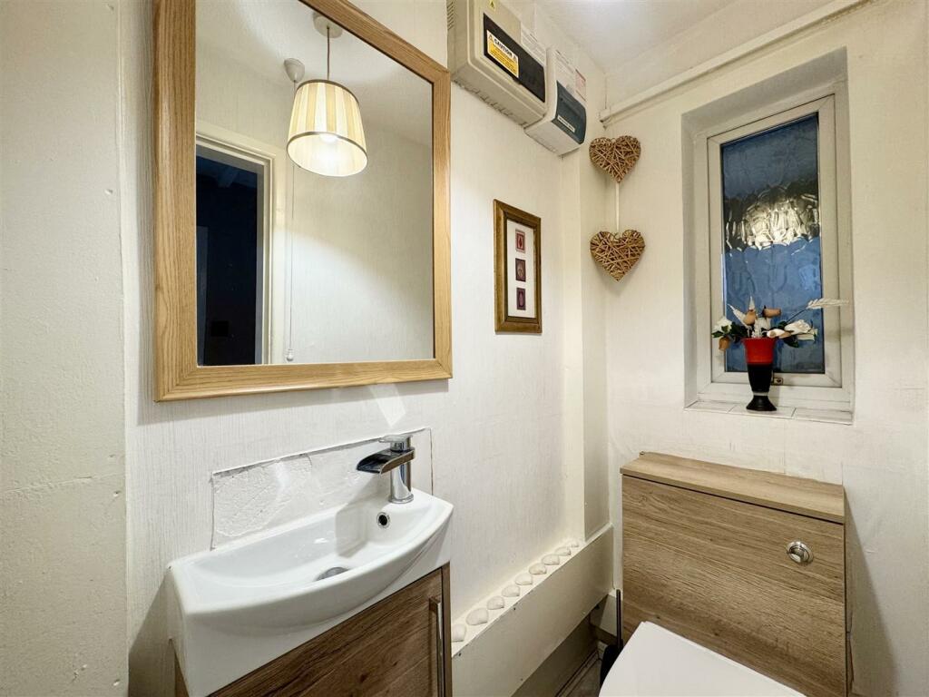 Additional image 16 of Oak Farm Close, Sutton Coldfield