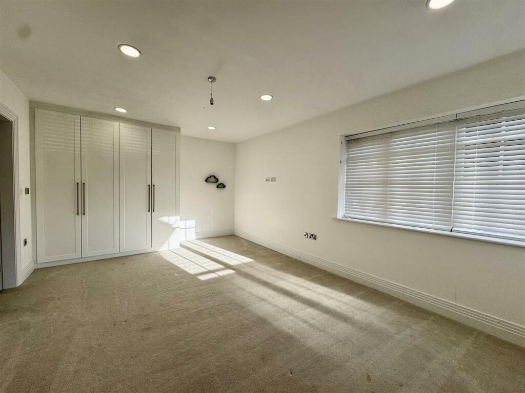 Additional image 17 of Newcourt Gardens, Solihull