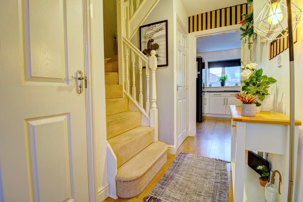 Additional image 17 of Valley Drive, Tamworth, B77