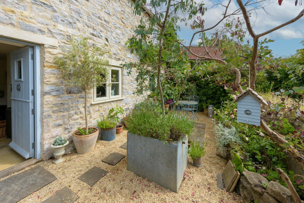 Additional image 27 of Castle Green, Nunney