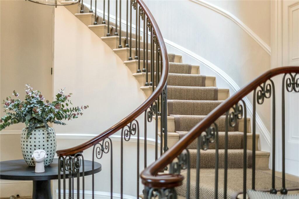 Additional image 11 of Sion Hill, Bath, Somerset, BA1