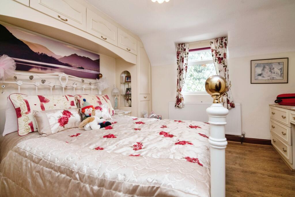 Additional image 23 of The Slough, Studley, Warwickshire, B80