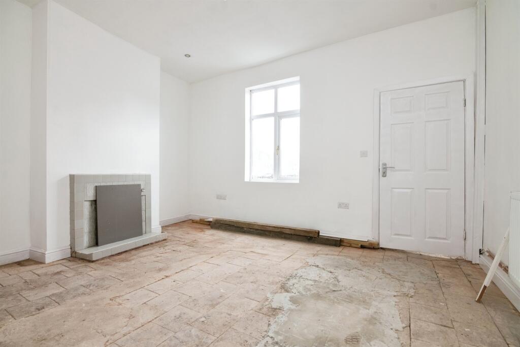 Additional image 17 of Sams Lane, West Bromwich