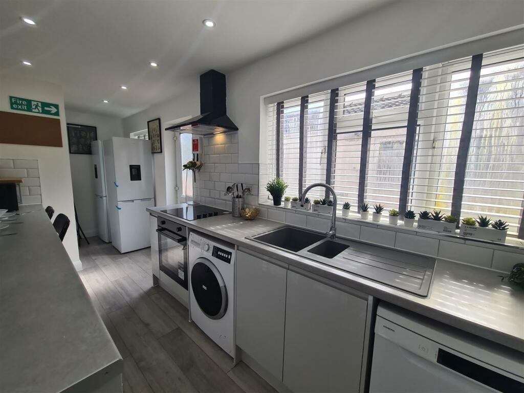 Additional image 10 of Lodge Road, Redditch