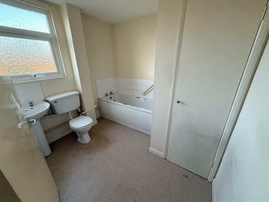 Additional image 15 of Steppes Piece, Bidford-On-Avon