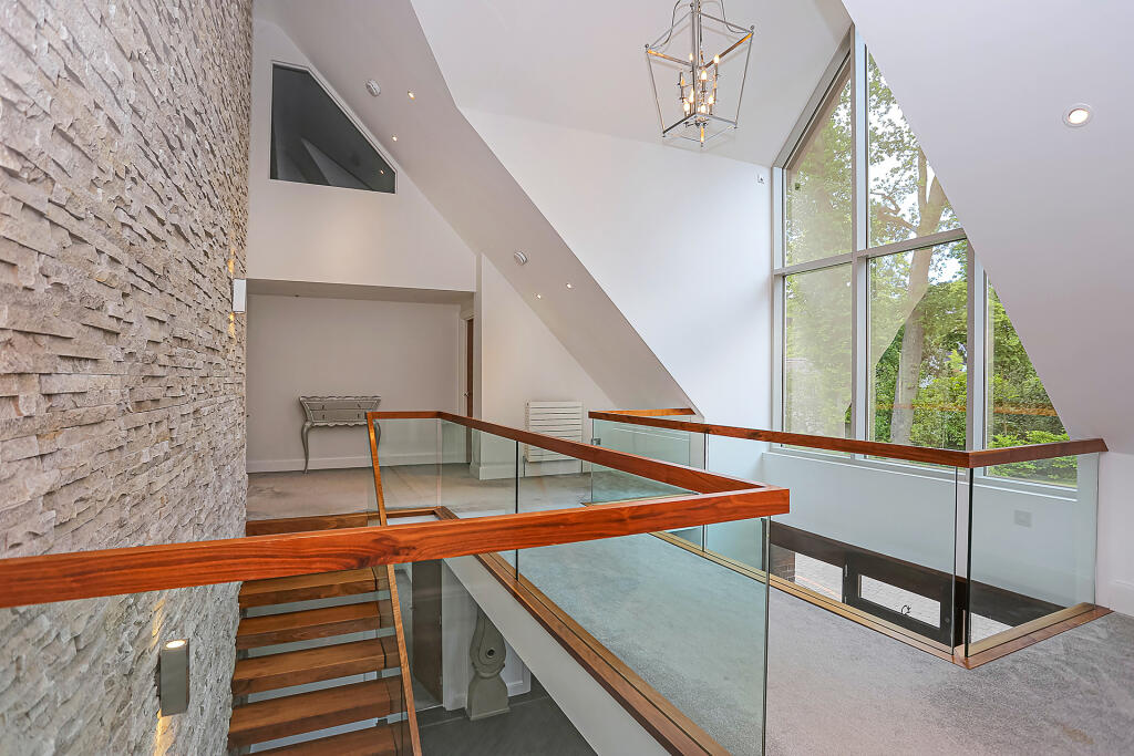 Additional image 57 of 21 The Crescent, Hampton-in-Arden, Solihull