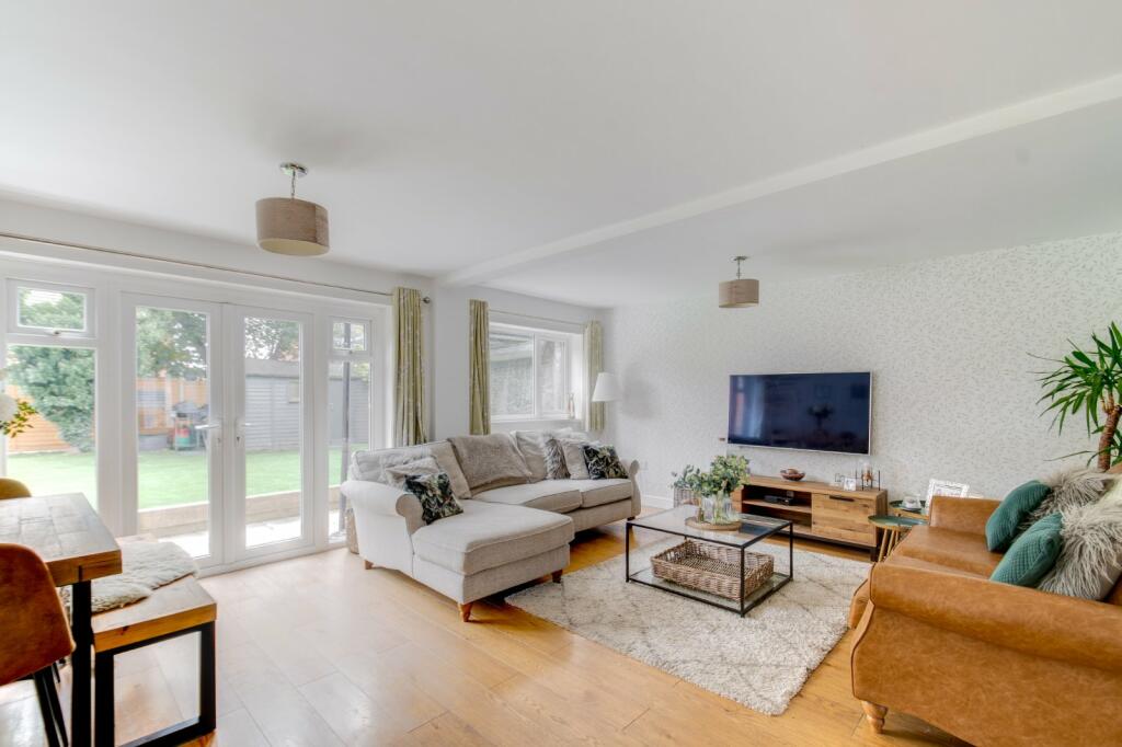 Additional image 3 of The Dingle, Cheswick Green, Solihull, West Midlands, B90