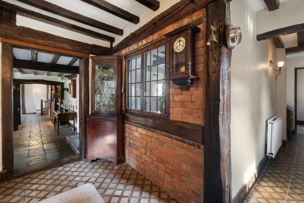 Additional image 5 of Red Lion Cottage, 27 Coleshill Road, Curdworth, B76 9ET