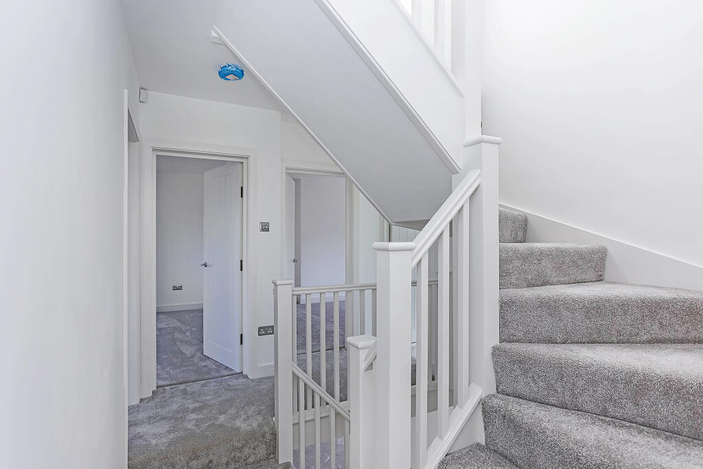 Additional image 18 of Reservoir Road, Solihull