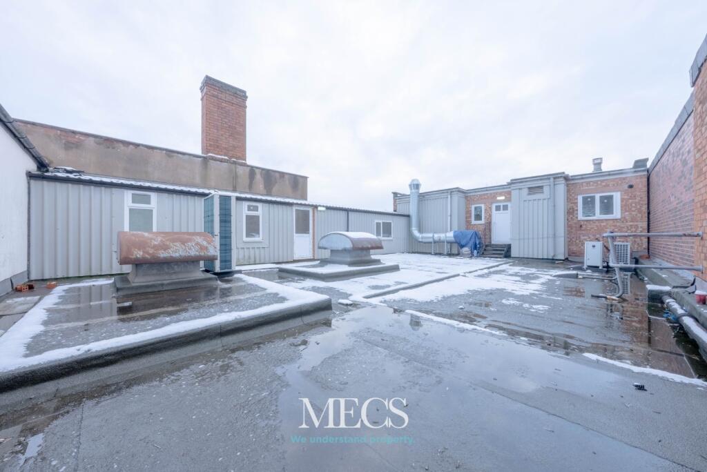 Additional image 8 of 612 Bearwood Road, Smethwick, West Midlands, B66 4BW