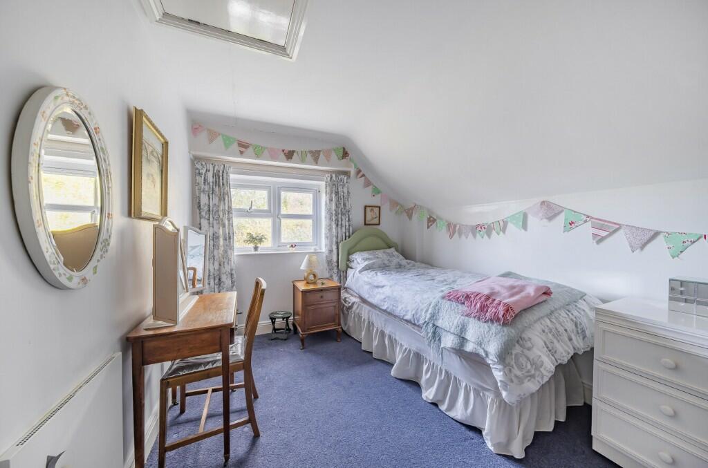 Additional image 16 of Henley Grove, Bruton, Somerset, BA10 0QD