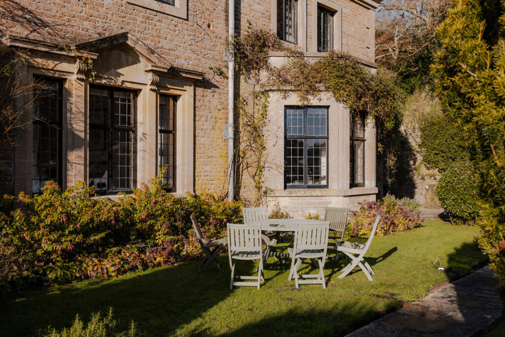 Additional image 3 of Glastonbury Apartment, Redlynch House, Bruton, Somerset