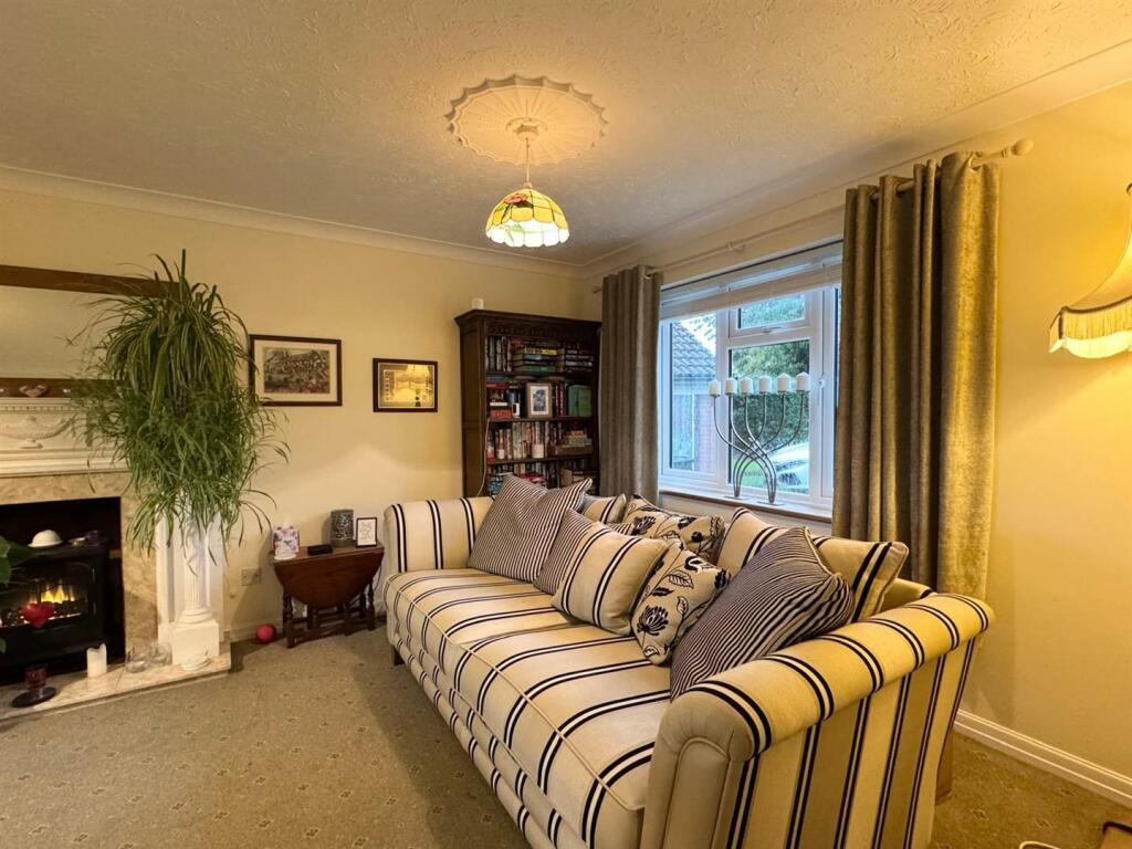 Additional image 33 of Foxford Close, Sutton Coldfield