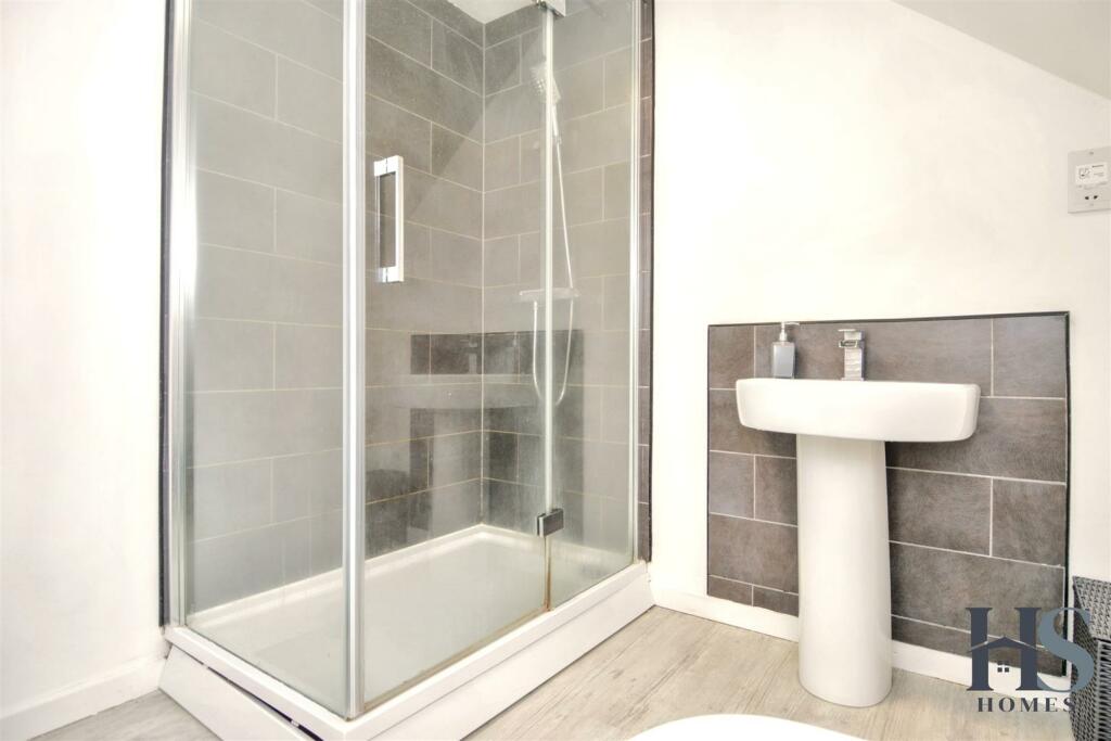 Additional image 8 of Dixon Close, Redditch