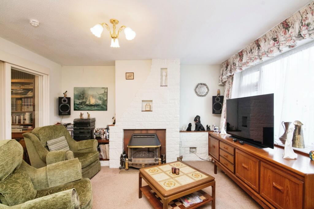 Additional image 19 of Dinmore Close, Redditch, Worcestershire, B98