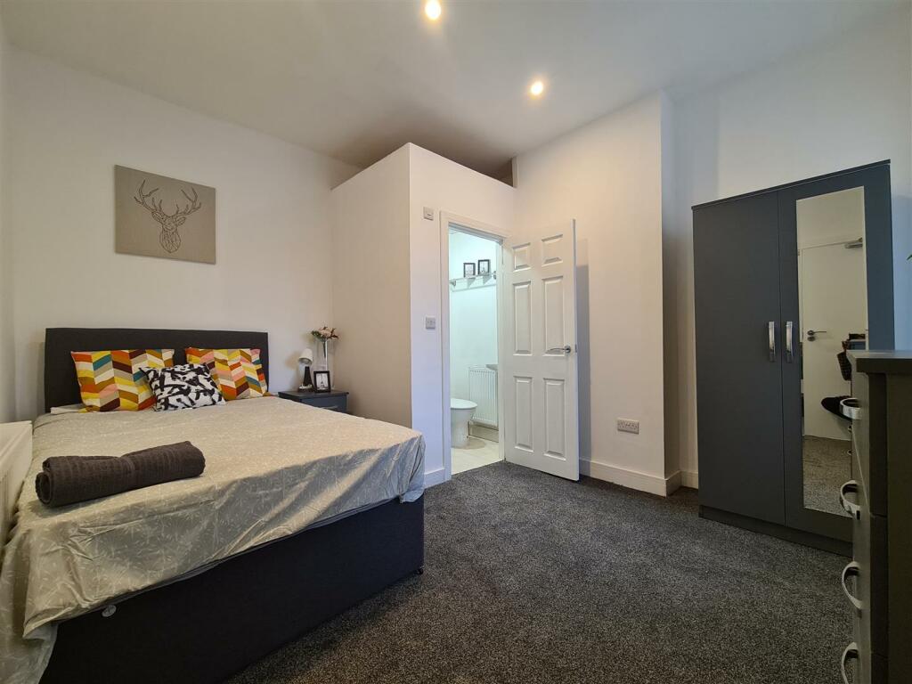 Additional image 11 of Bearwood Road, Smethwick
